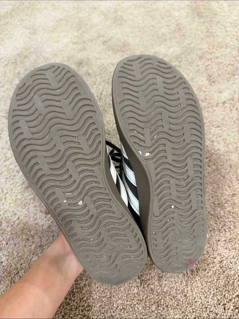 adidas classic low